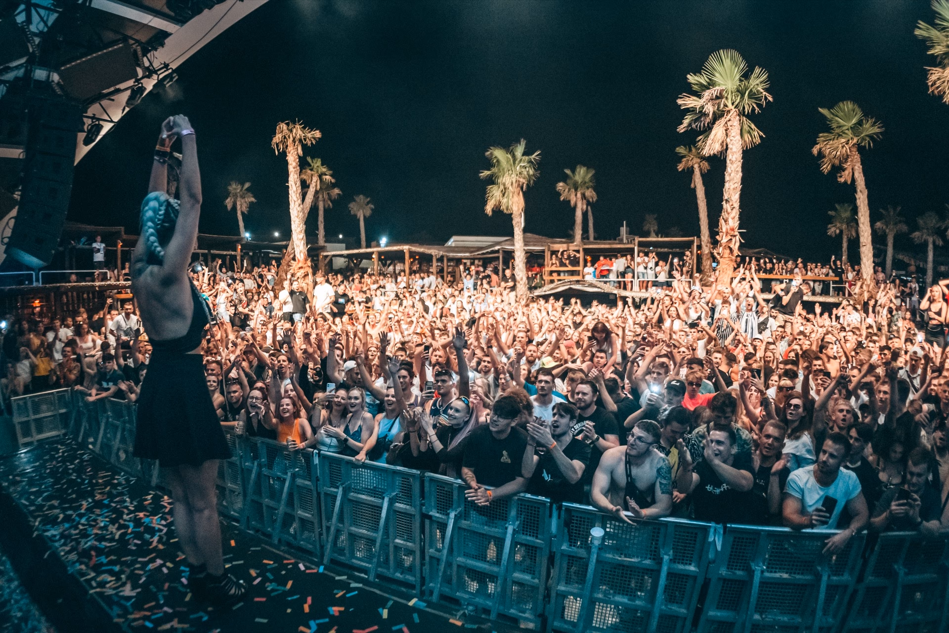 Festival crowd during an NFIX & CANDICE show