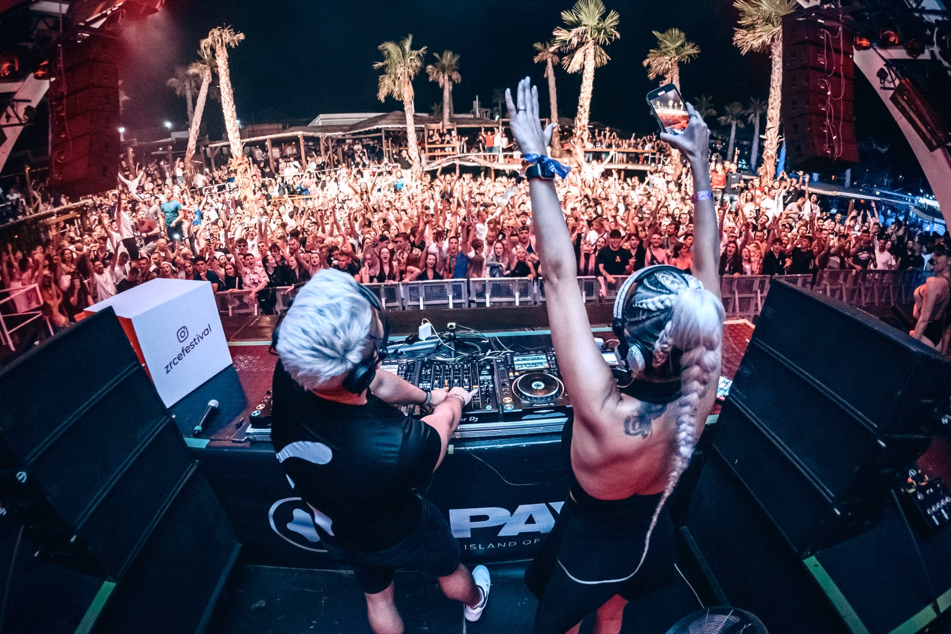 NFIX & CANDICE open-air show